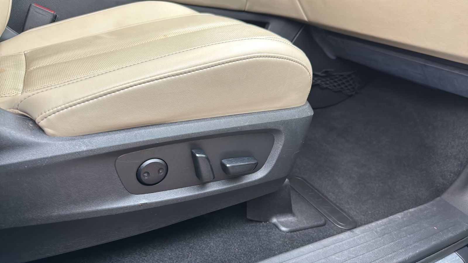 2022 INFINITI QX60 LUXE