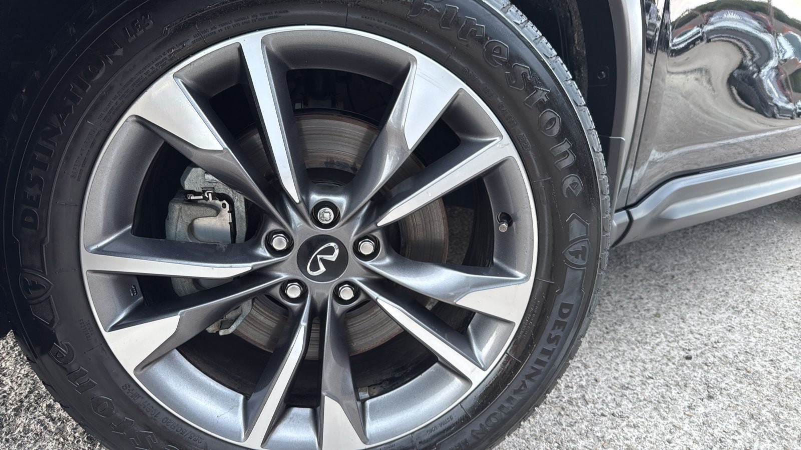 2022 INFINITI QX60 LUXE