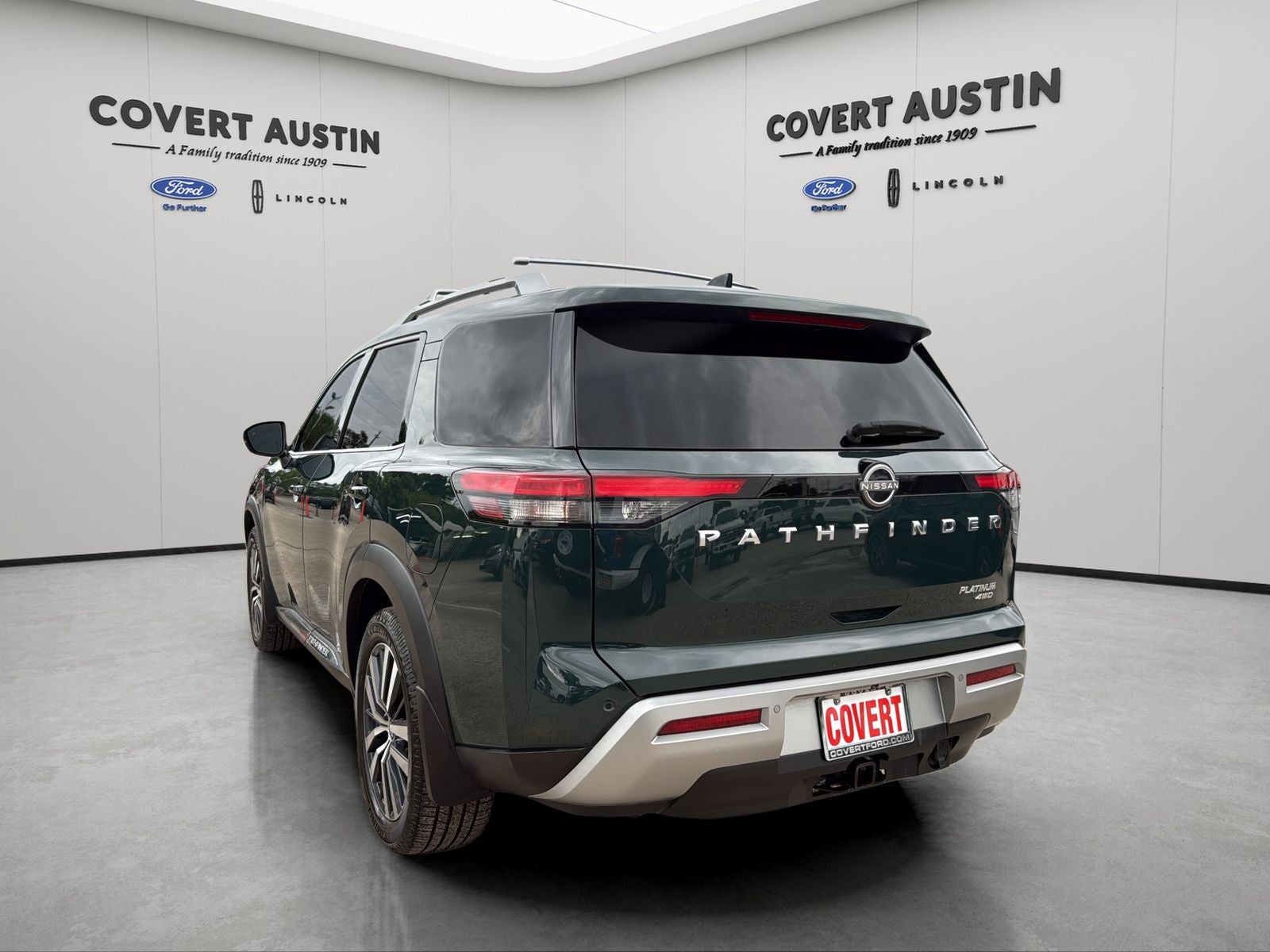2022 Nissan Pathfinder Platinum