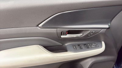2025 Toyota Grand Highlander Hybrid MAX Platinum