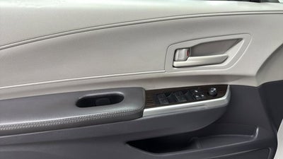 2024 Toyota Sienna LE 8 Passenger