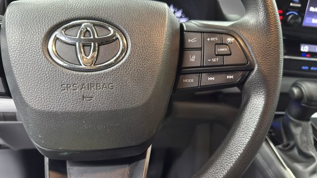 2024 Toyota Sienna LE 8 Passenger