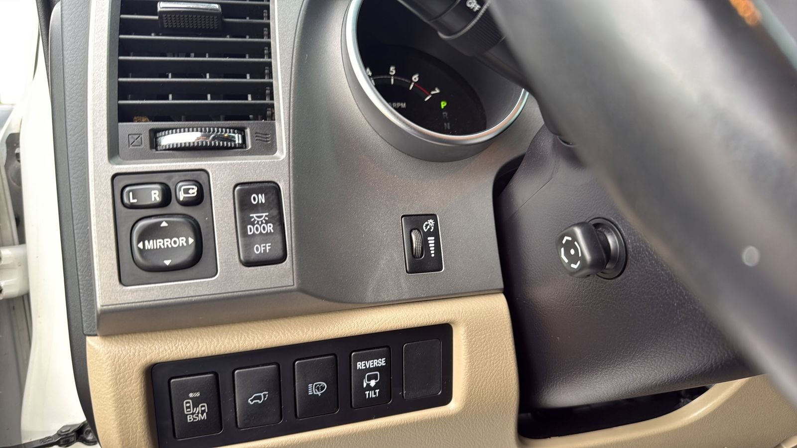 2014 Toyota Sequoia Platinum