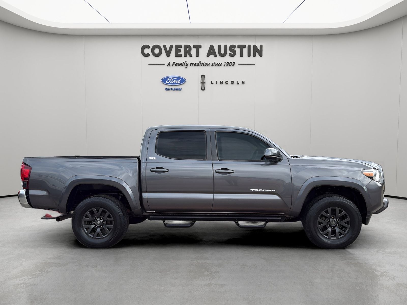 2020 Toyota Tacoma SR5