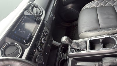 2017 Toyota Tacoma SR5 V6