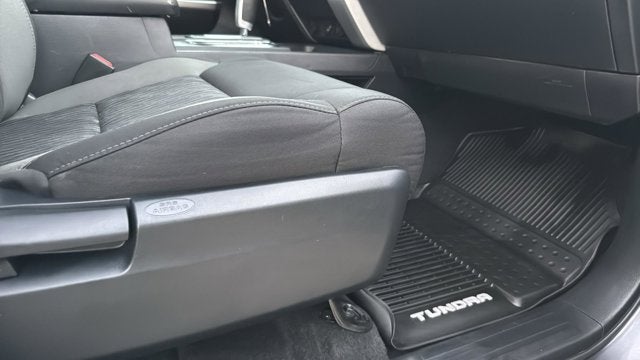 2017 Toyota Tundra SR5