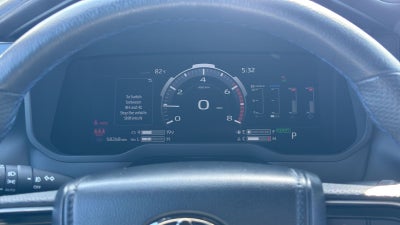 2023 Toyota Tundra Hybrid Platinum