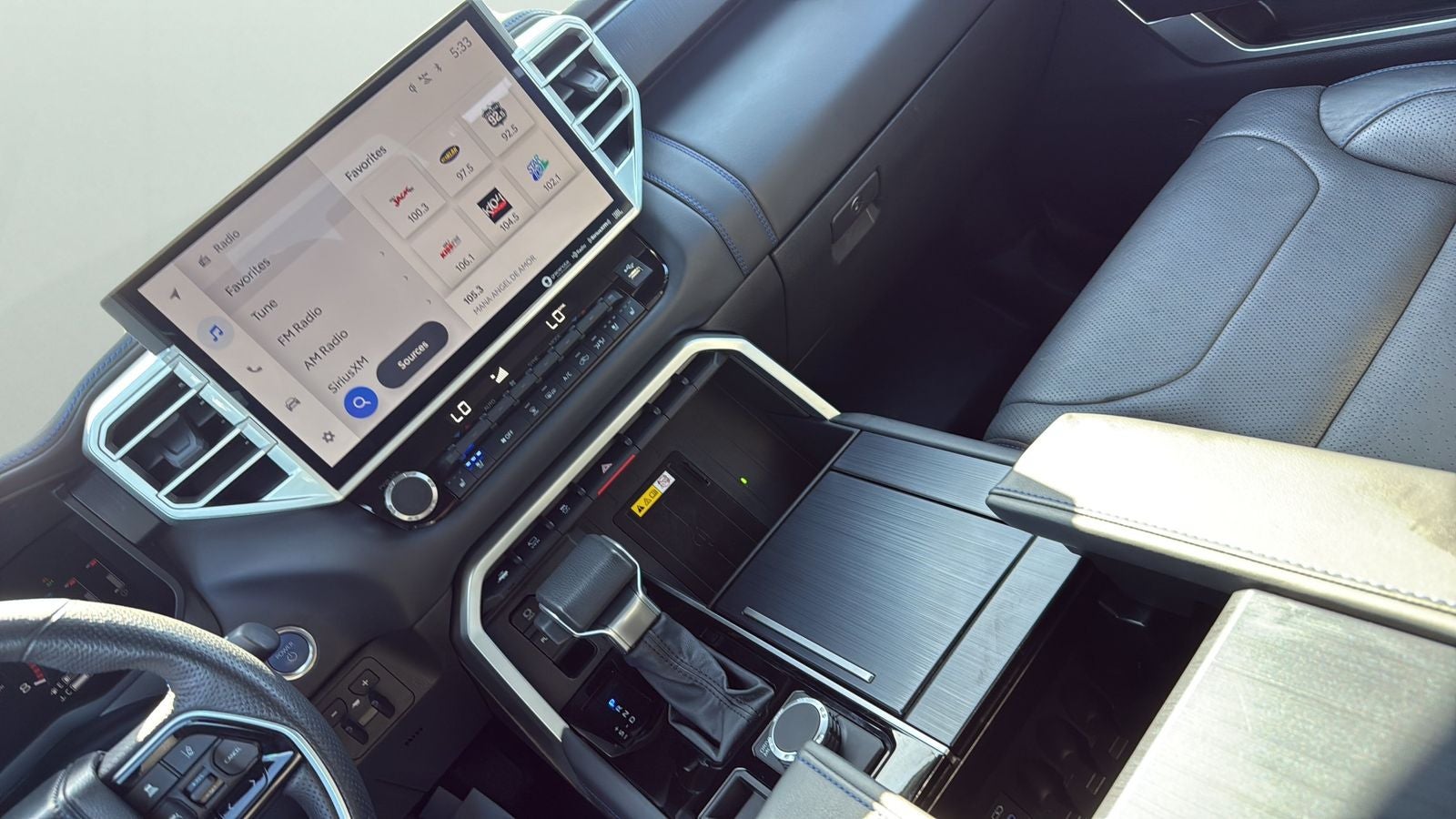 2023 Toyota Tundra Hybrid Platinum