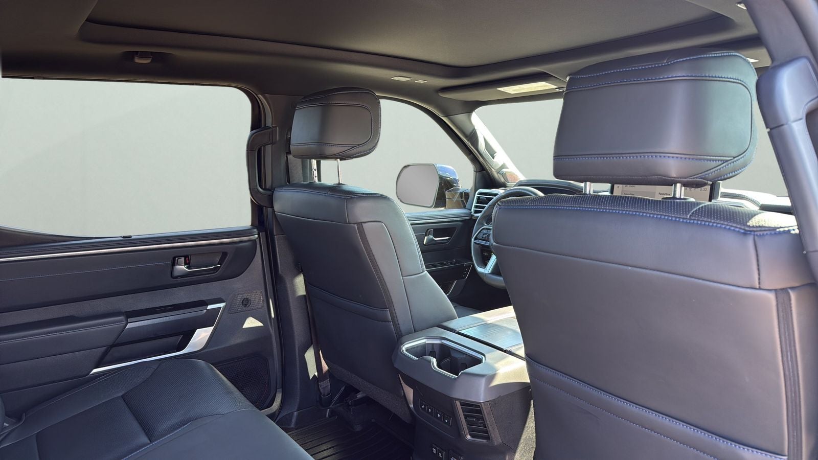 2023 Toyota Tundra Hybrid Platinum