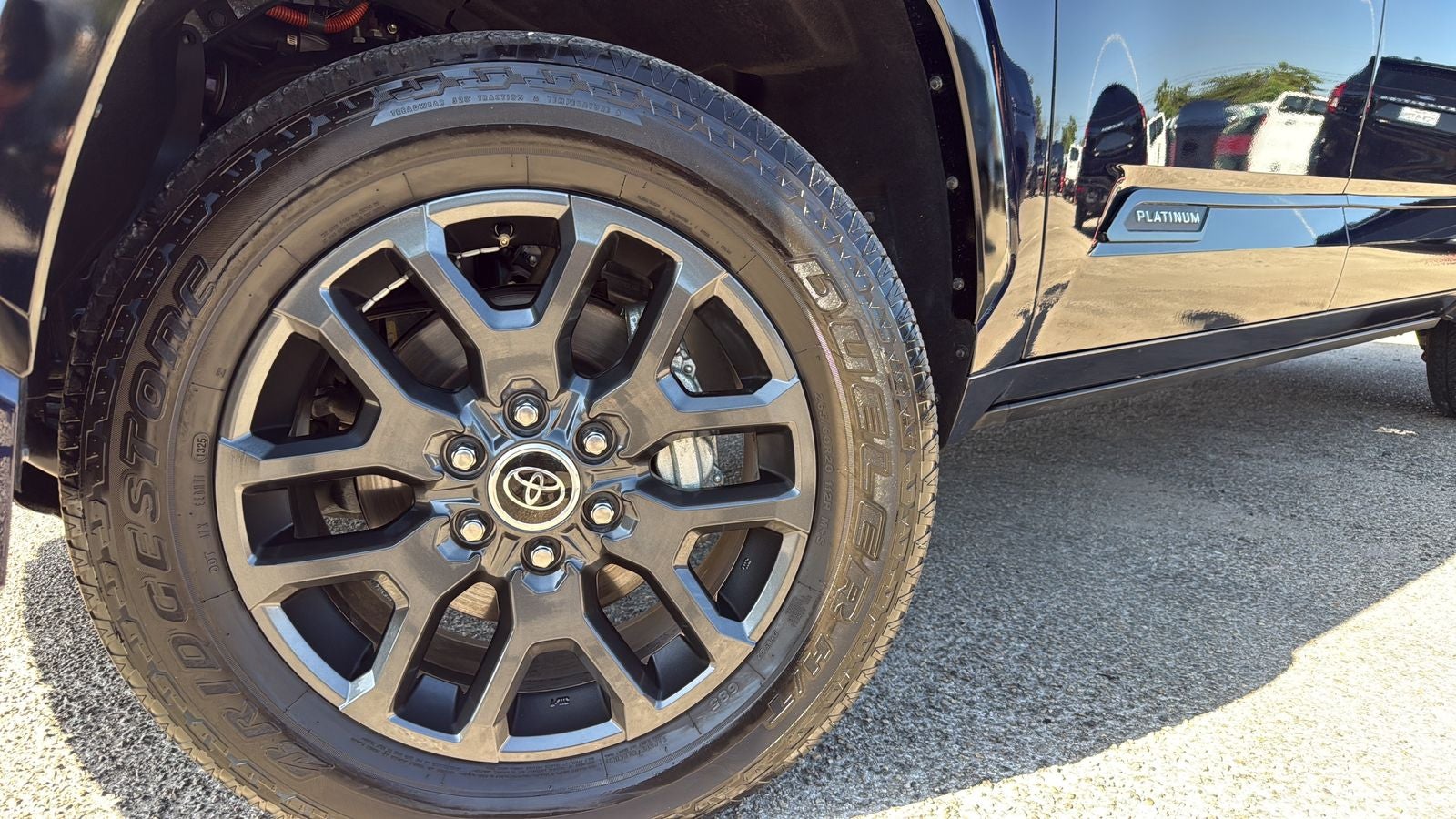 2023 Toyota Tundra Hybrid Platinum