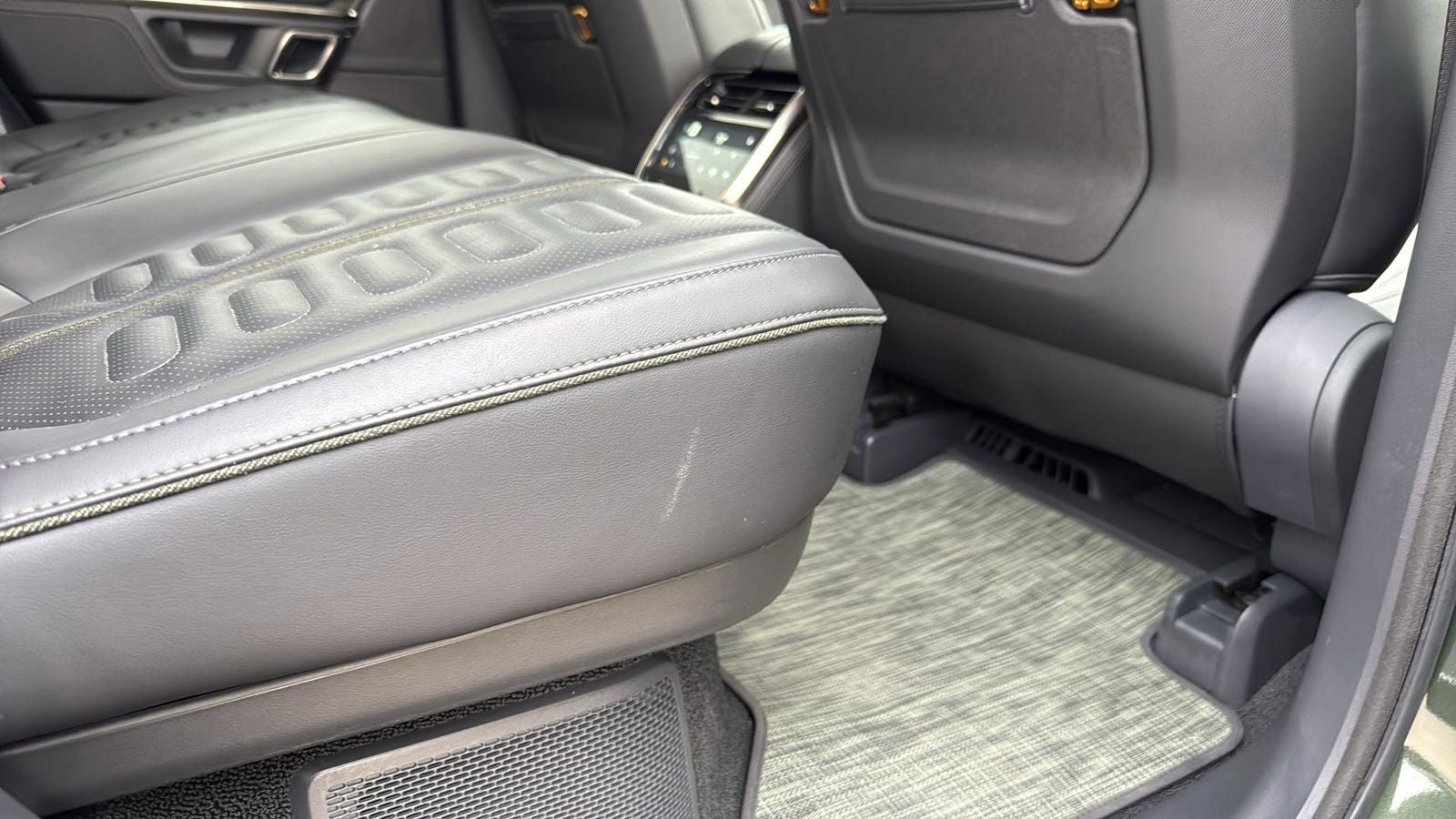 2022 Rivian R1T Adventure