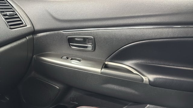 2025 Mitsubishi Outlander Sport 2.0 SE