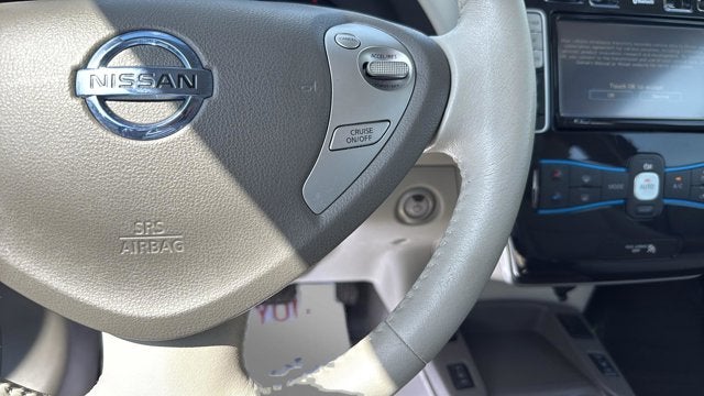 2011 Nissan Leaf SL