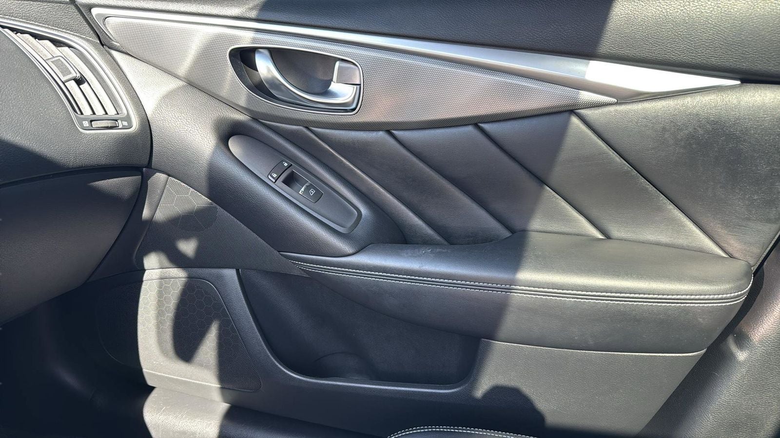 2014 INFINITI Q50 Sport