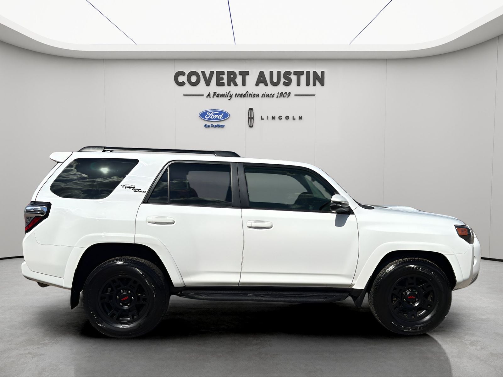 2023 Toyota 4Runner TRD Off-Road Premium