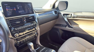 2023 Lexus GX 460