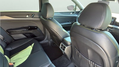 2025 Kia K5 GT