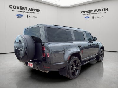 2024 Land Rover Defender 130 X-Dynamic SE