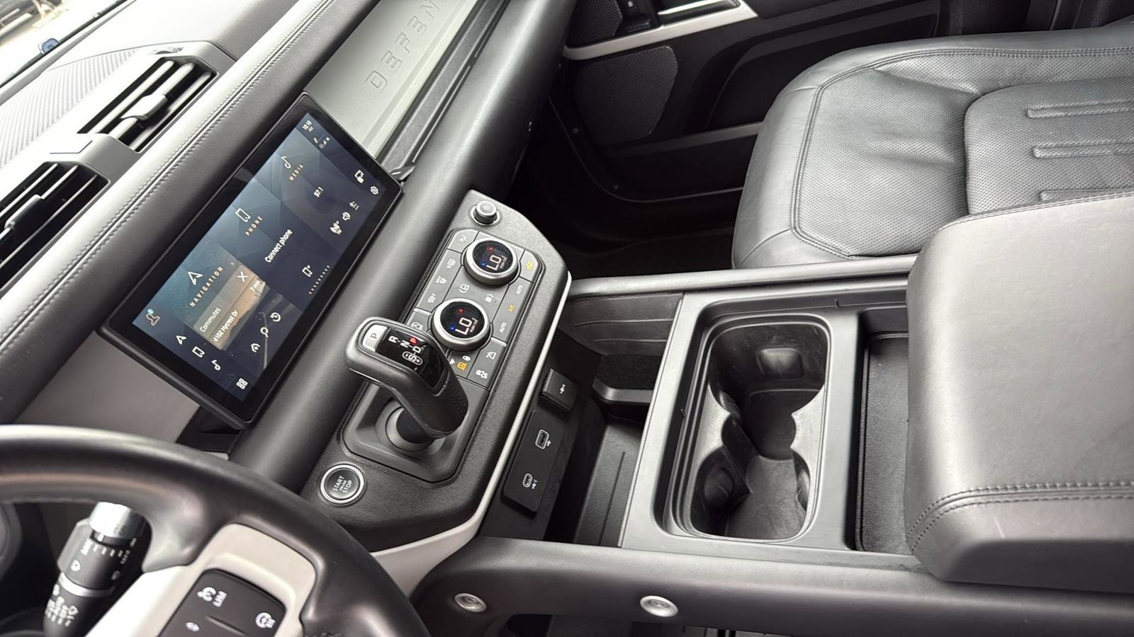 2020 Land Rover Defender 110 First Edition