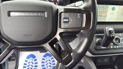 2020 Land Rover Defender 110 SE