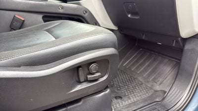 2020 Land Rover Defender 110 SE