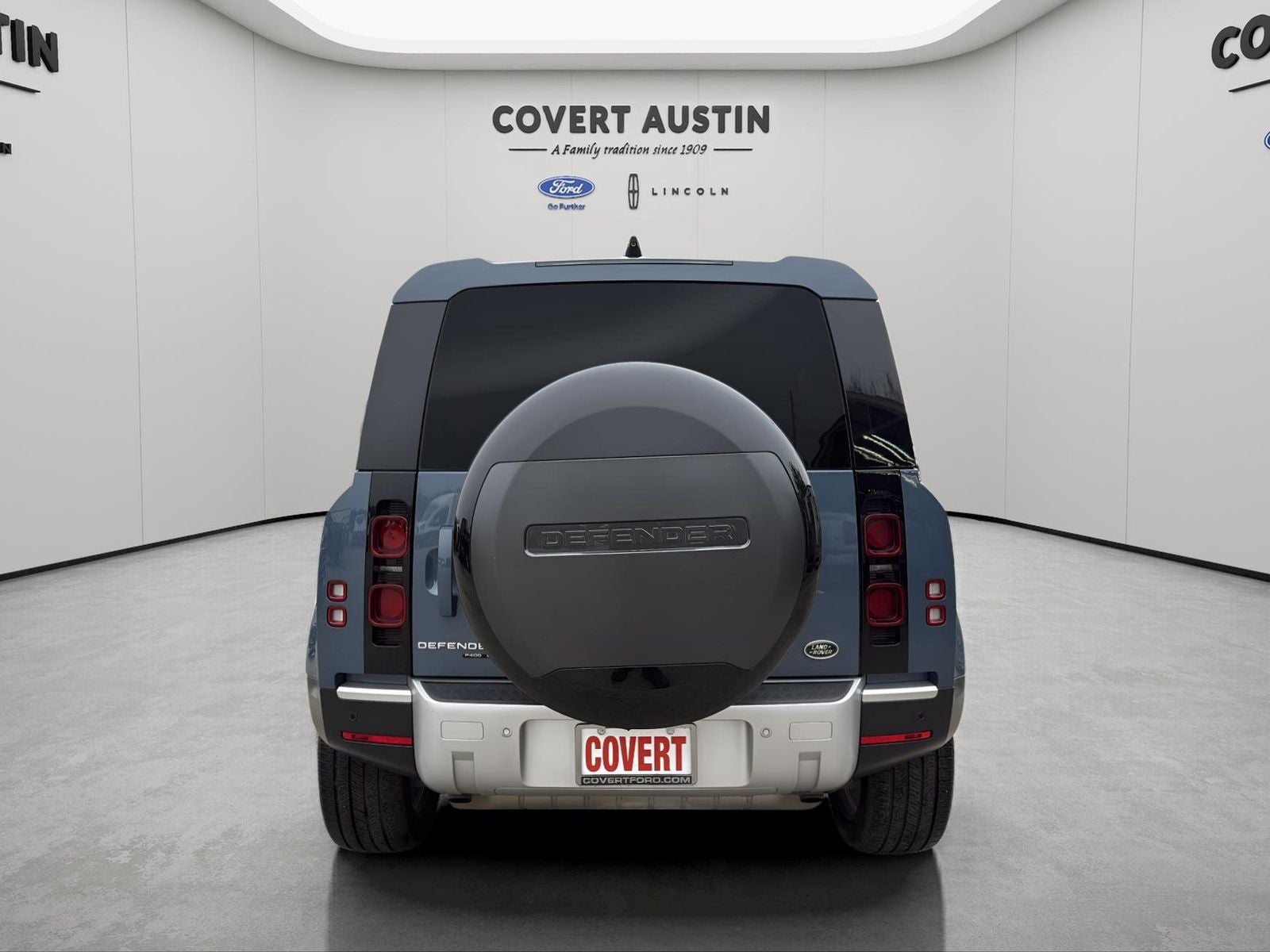 2020 Land Rover Defender 110 SE