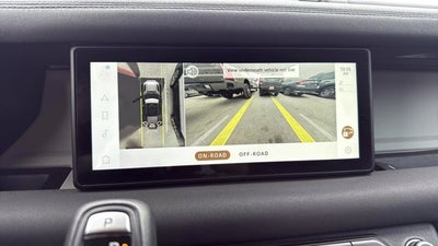 2020 Land Rover Defender 110 SE