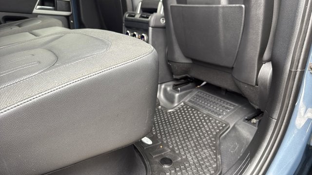 2020 Land Rover Defender 110 SE