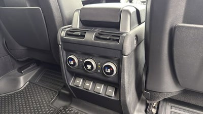 2020 Land Rover Defender 110 SE