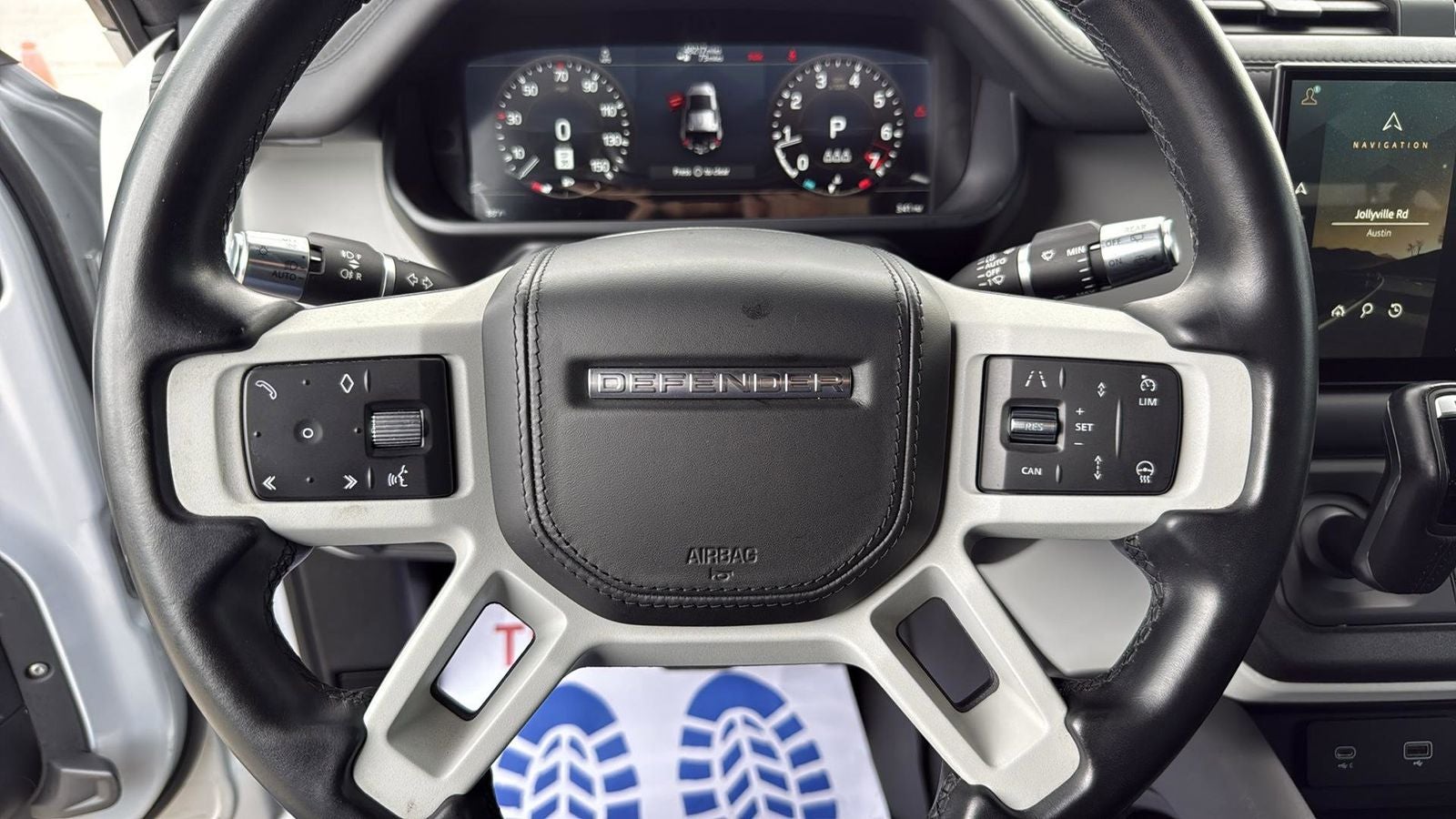 2022 Land Rover Defender 110 XS Edition