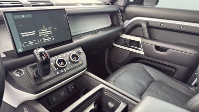 2022 Land Rover Defender 110 XS Edition