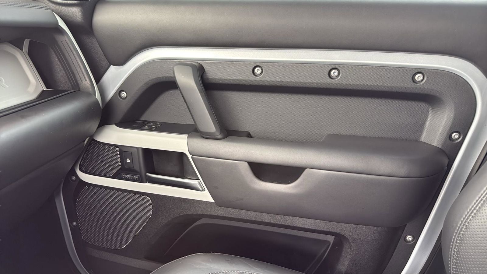 2022 Land Rover Defender 110 XS Edition