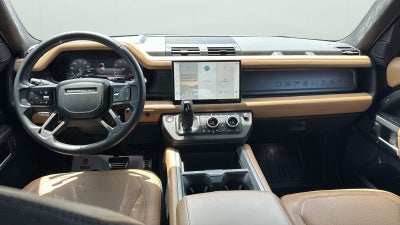 2025 Land Rover Defender 110 V8