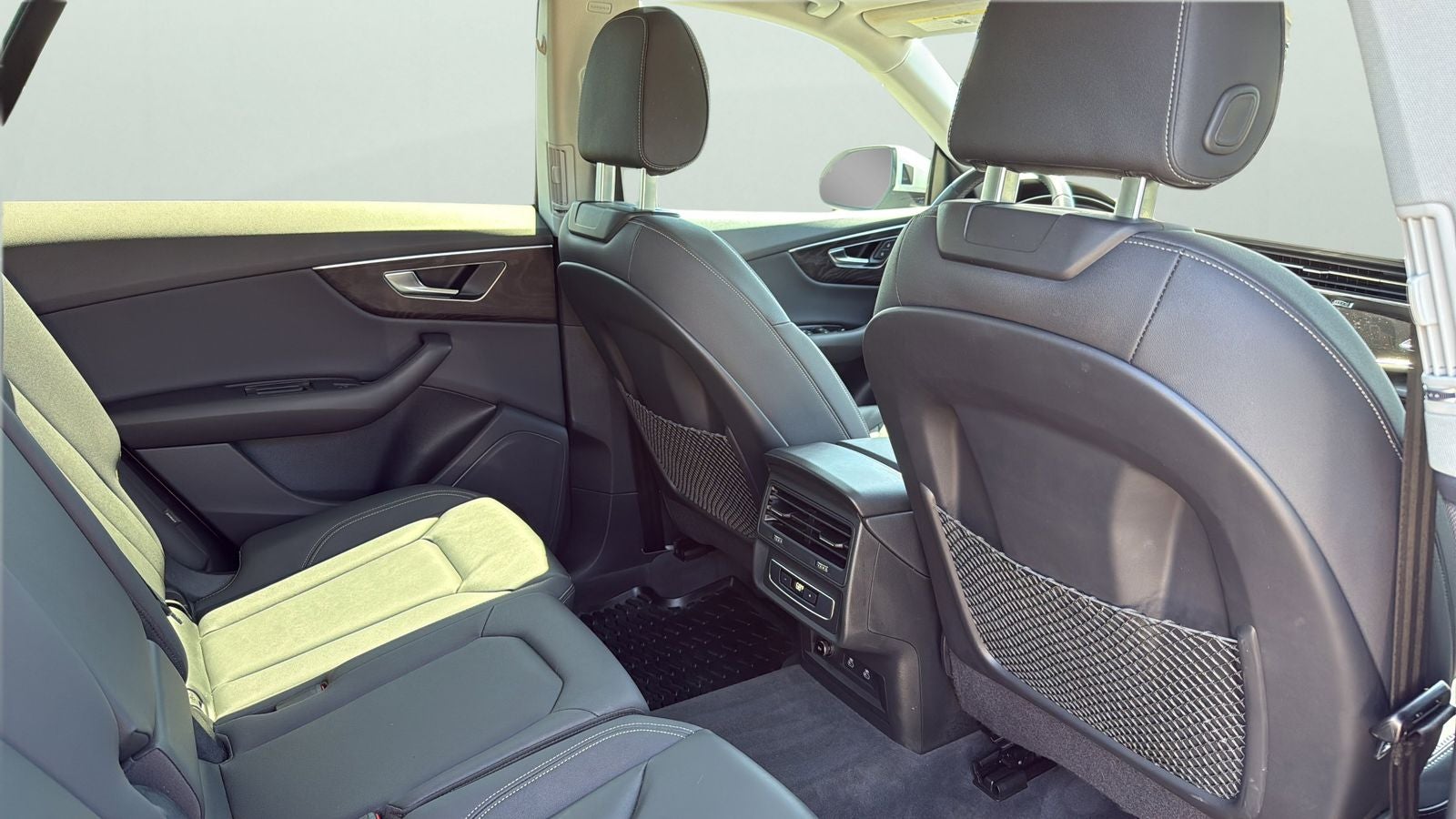 2023 Audi Q8 55 Premium quattro