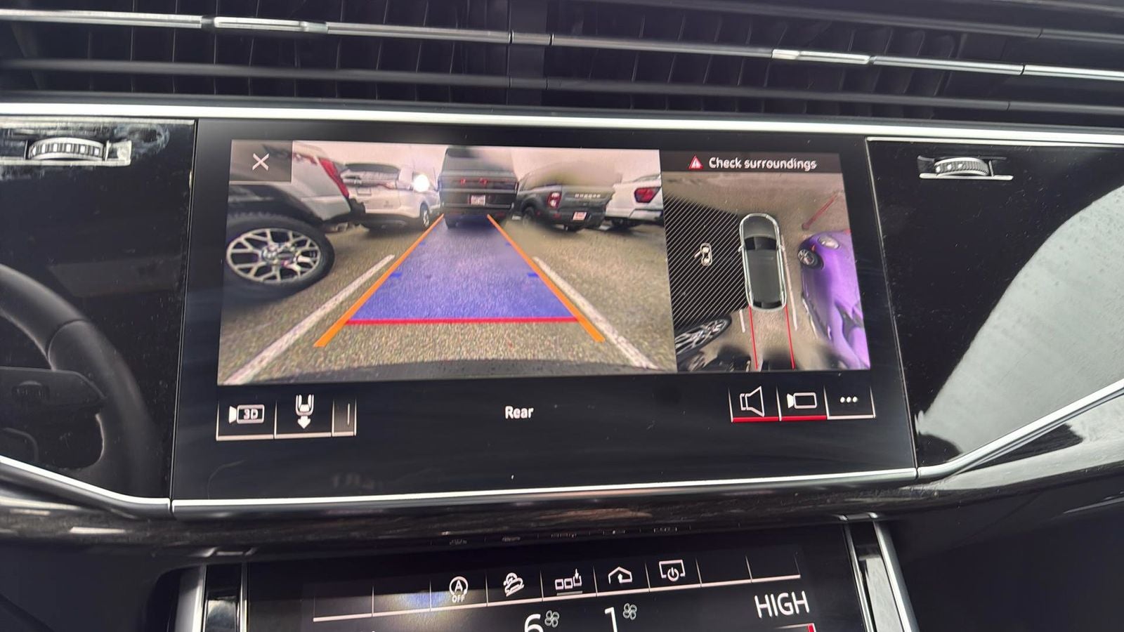 2020 Audi Q8 55 Premium Plus quattro