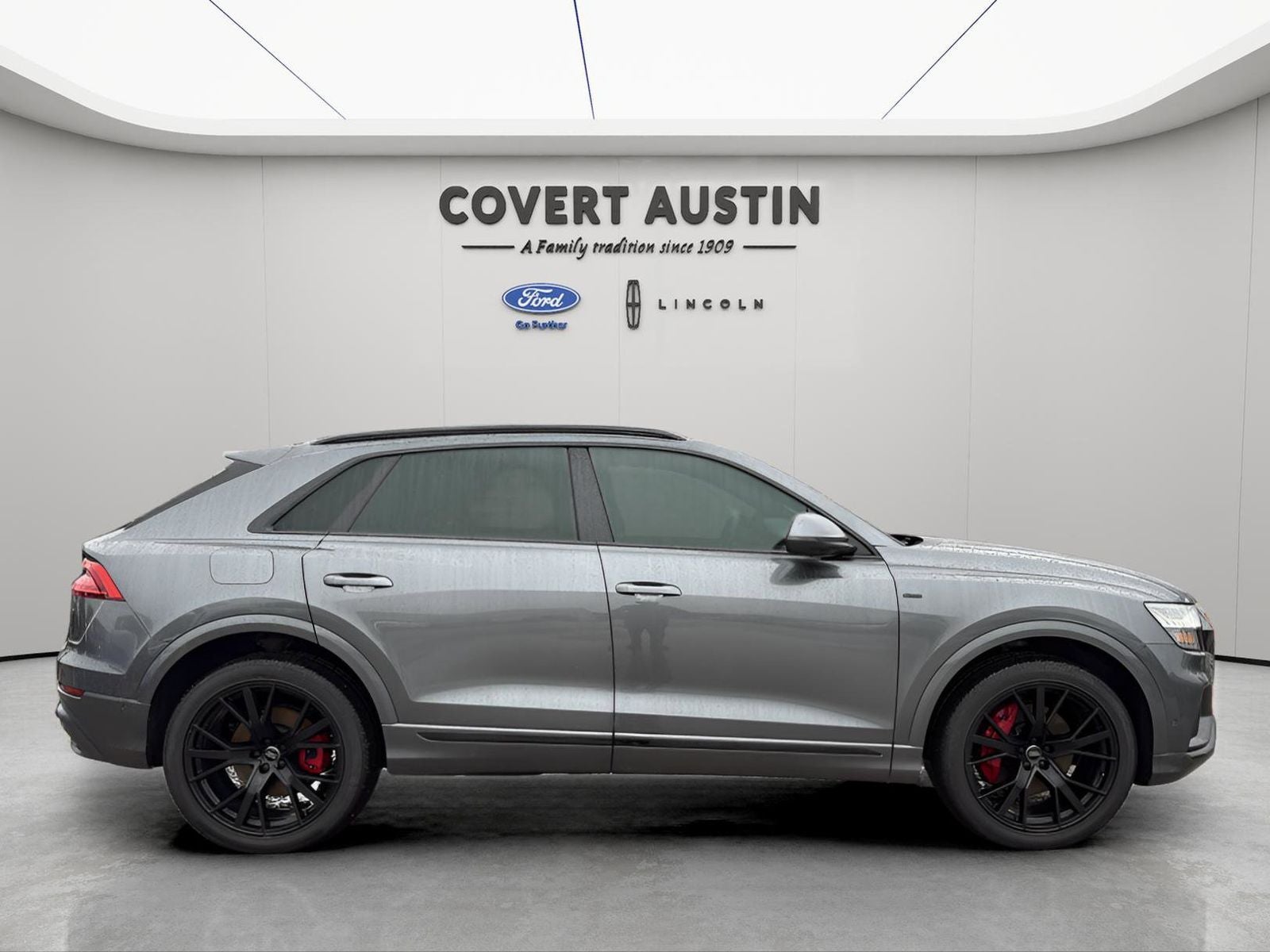 2020 Audi Q8 55 Premium Plus quattro