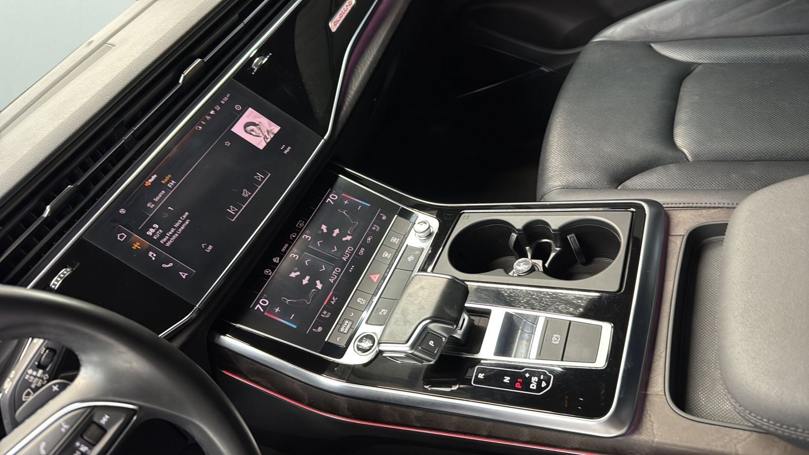 2022 Audi Q7 45 Premium Plus quattro