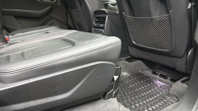 2020 Audi Q7 55 Premium Plus quattro