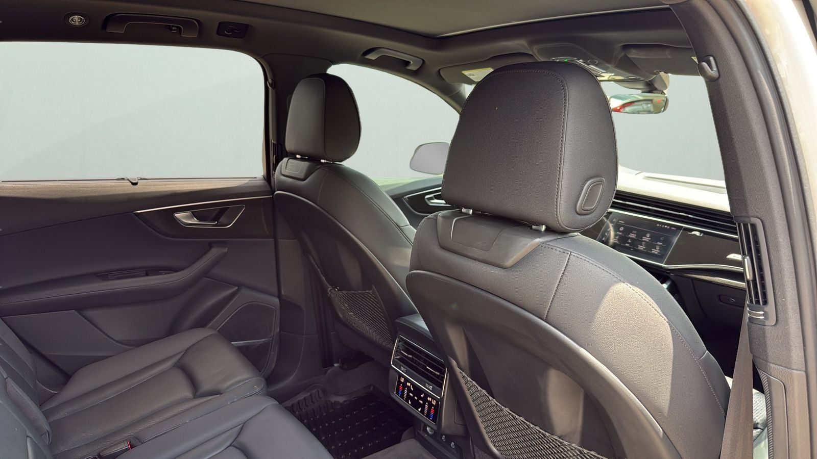 2022 Audi Q7 55 Prestige quattro