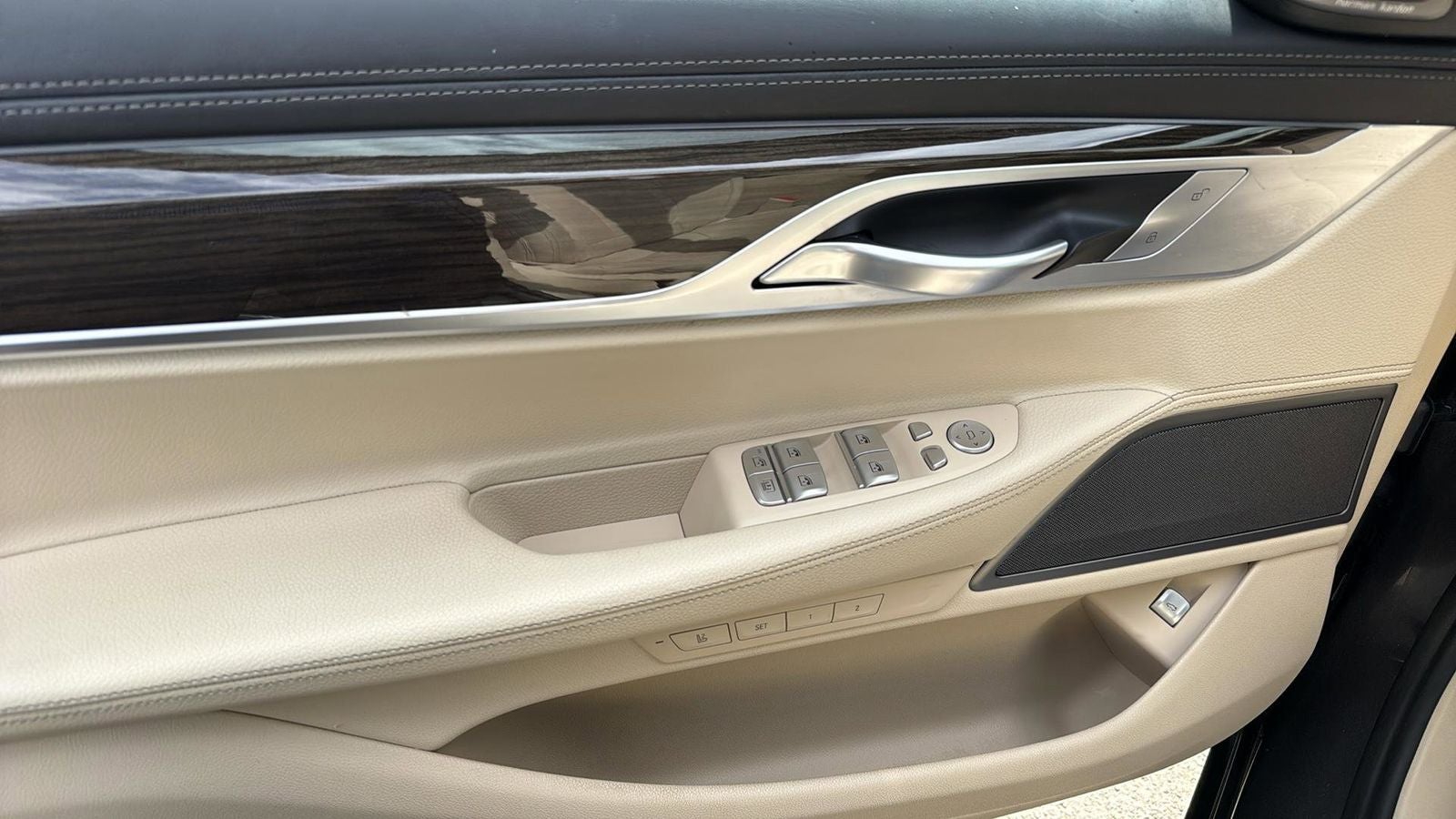 2019 BMW 7 Series 740i