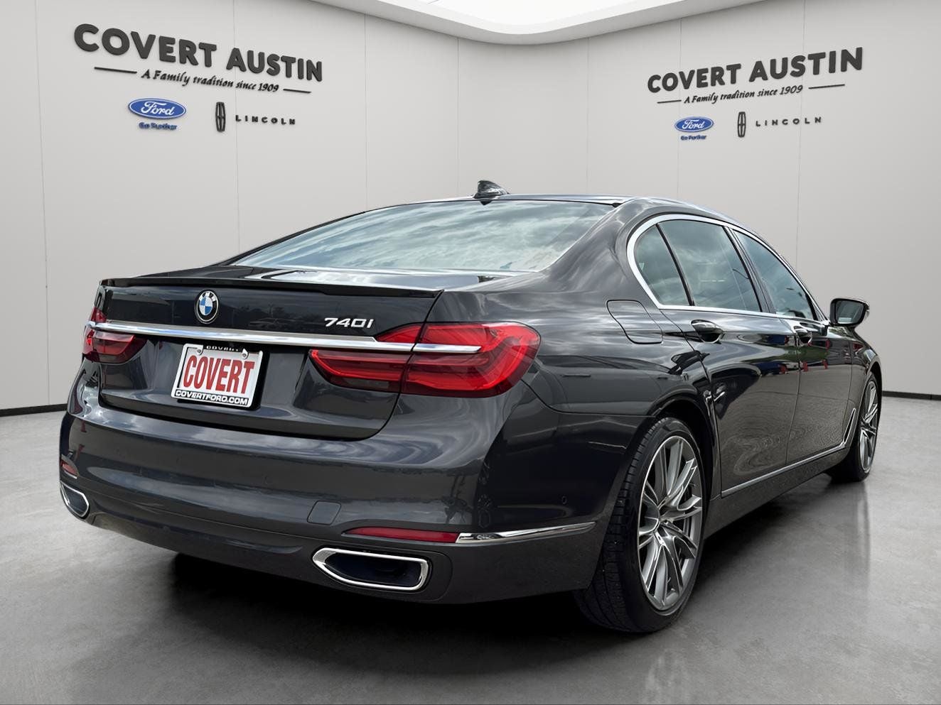 2019 BMW 7 Series 740i