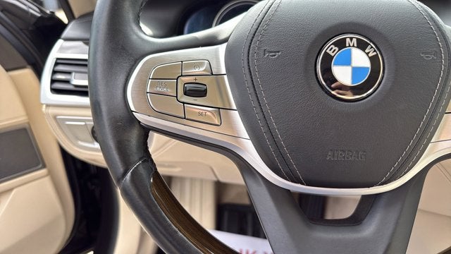 2019 BMW 7 Series 740i