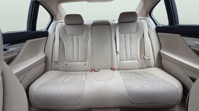 2019 BMW 7 Series 740i