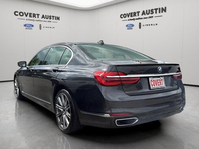 2019 BMW 7 Series 740i