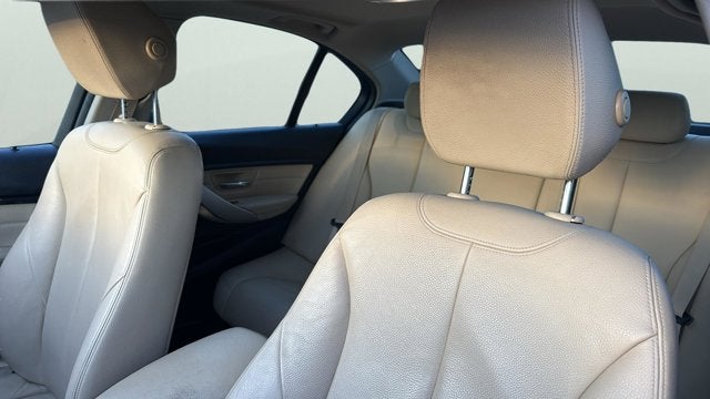 2018 BMW 3 Series 320i