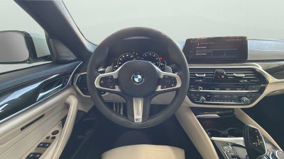 2019 BMW 5 Series 540i