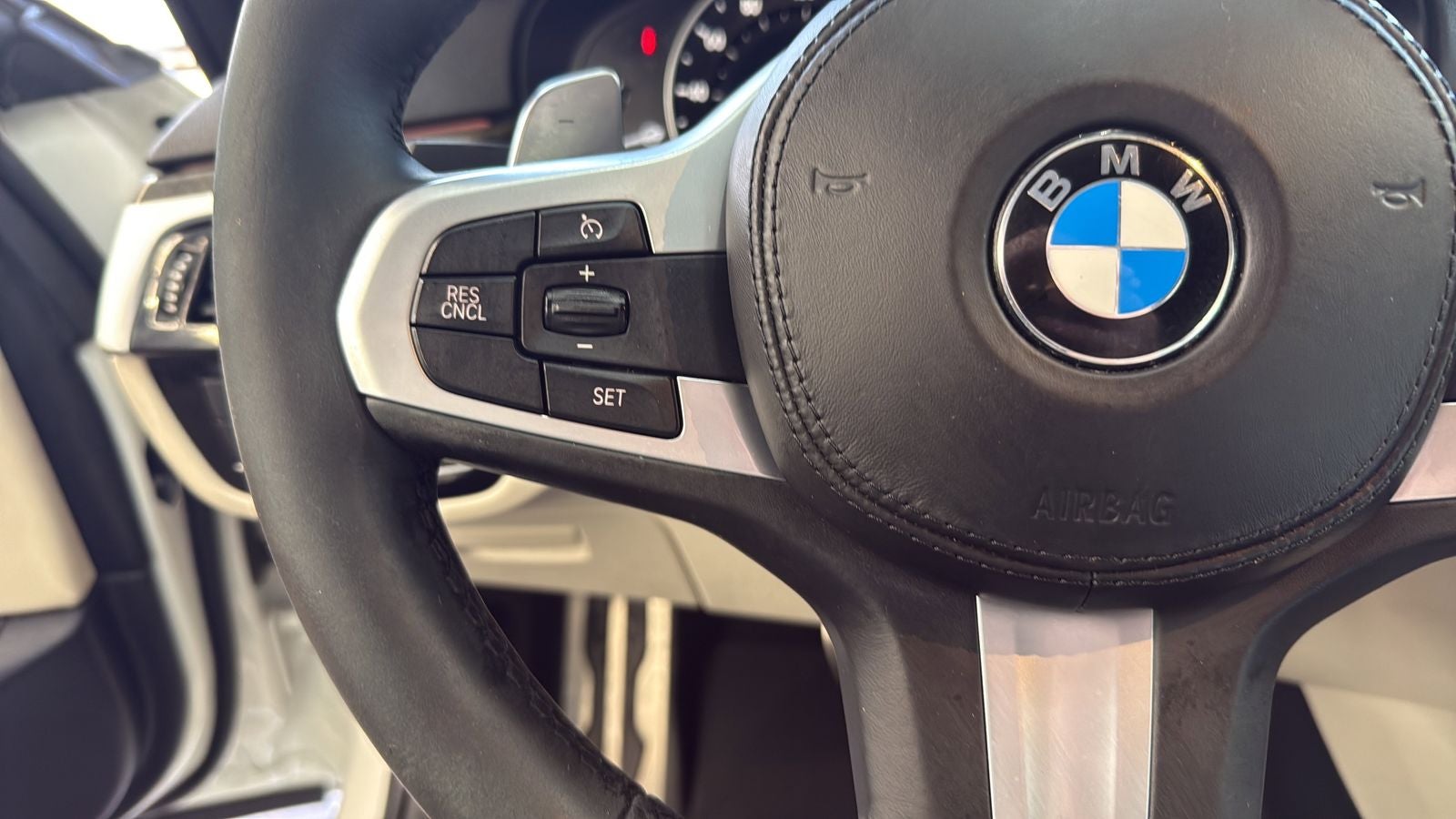 2019 BMW 5 Series 540i