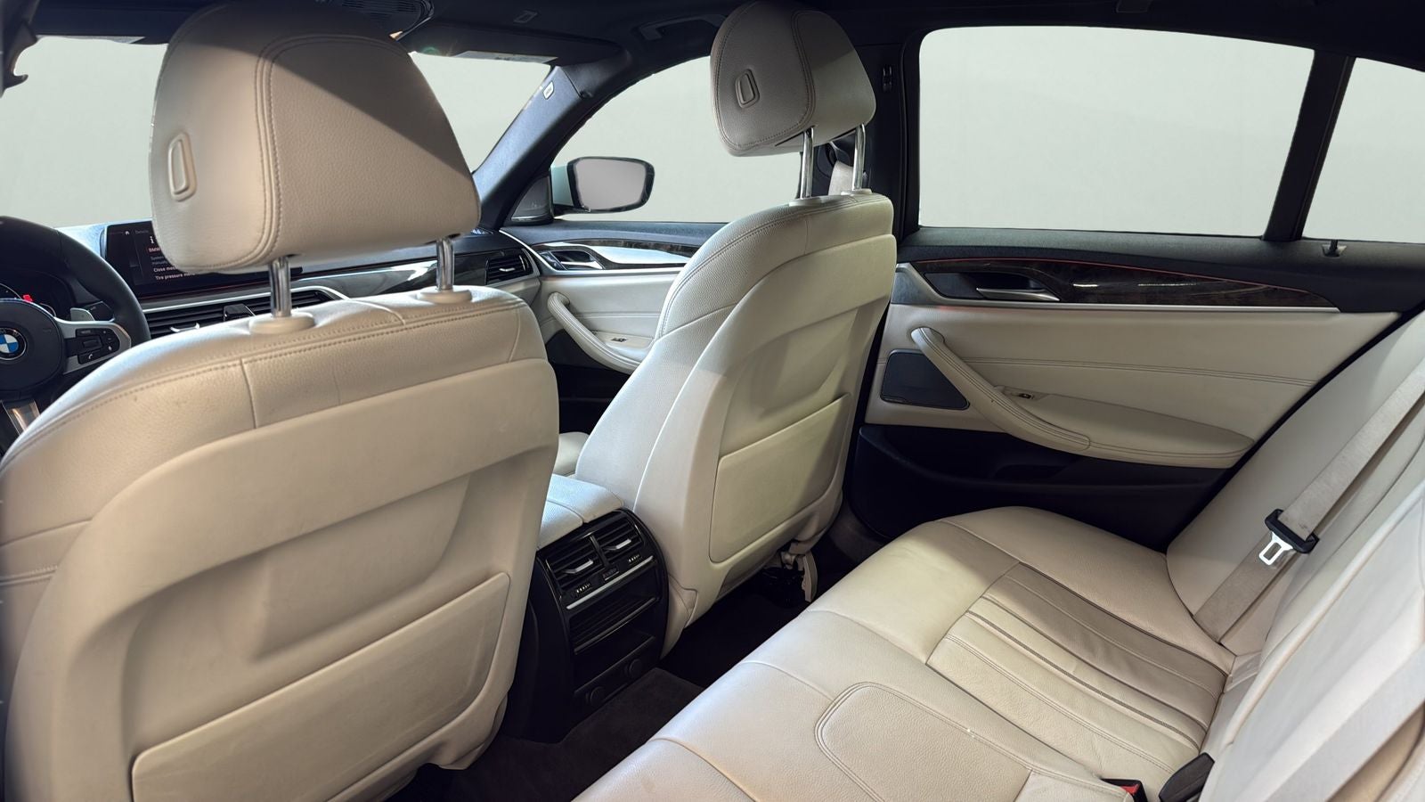 2019 BMW 5 Series 540i