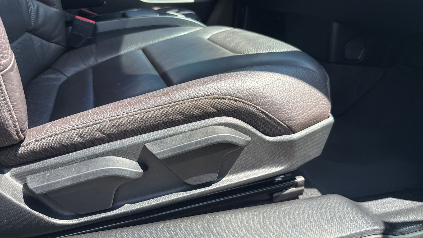 2015 BMW i3 with Range Extender