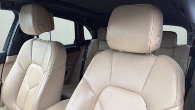 2020 Porsche Macan Base